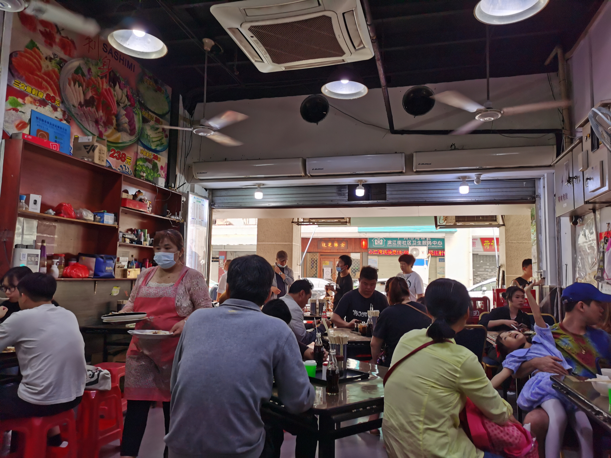 昭通游小路找快餐