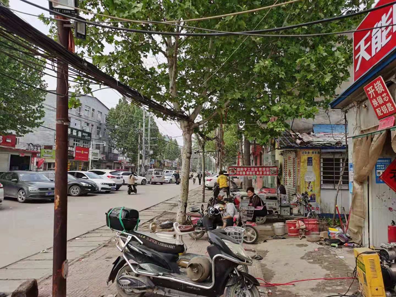 郑州惠济桥村幼小路胡同
