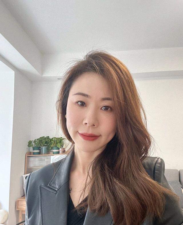 左近40岁左右单身女士