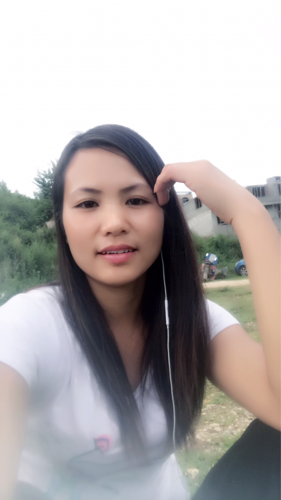 找左近离婚单身女人和联系电话