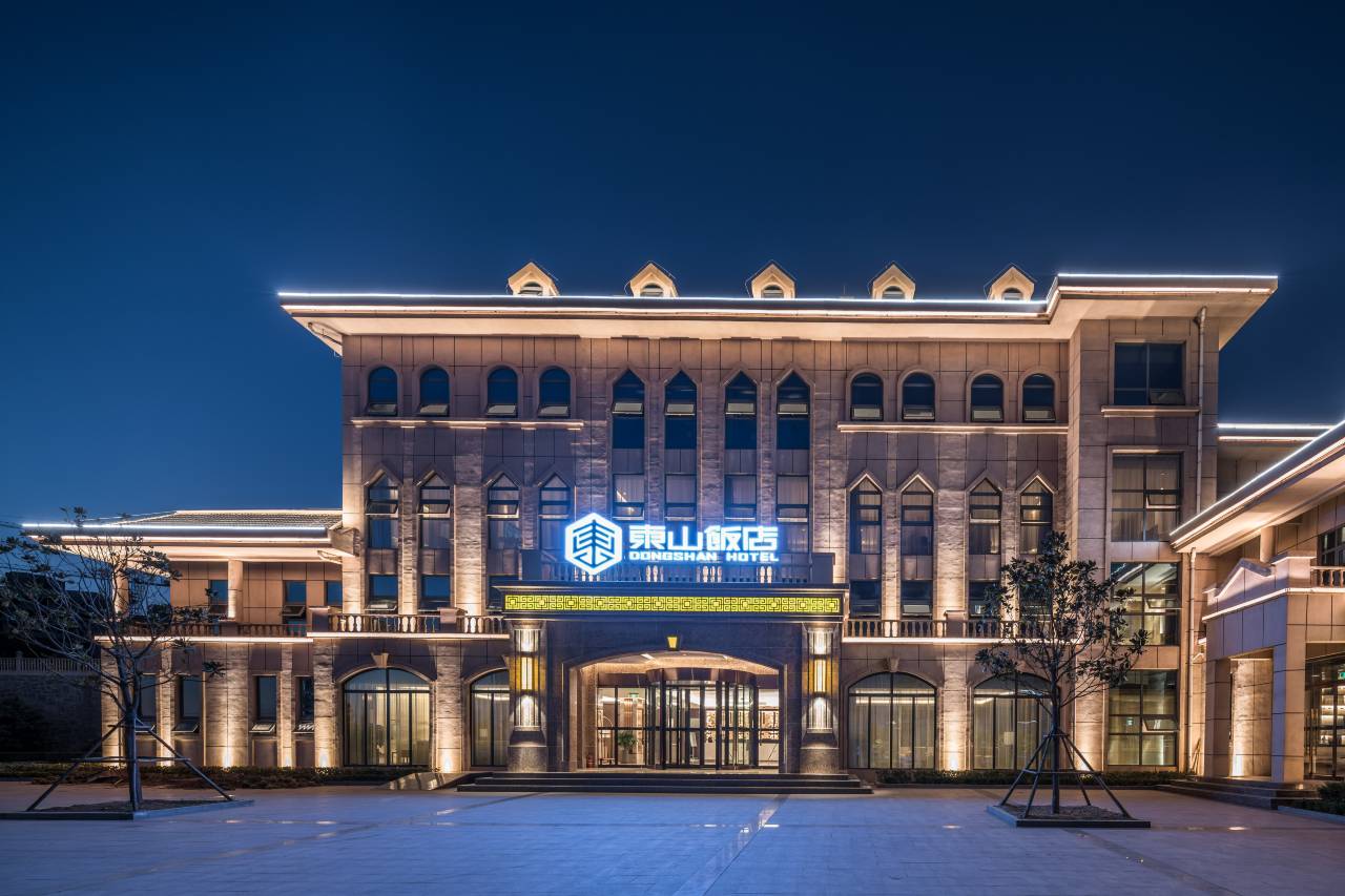 宜昌东山旅馆负一楼丝帕微信