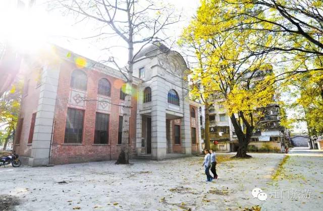 山南蓬江衔女在哪个街路