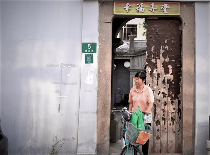 嘉定小路女