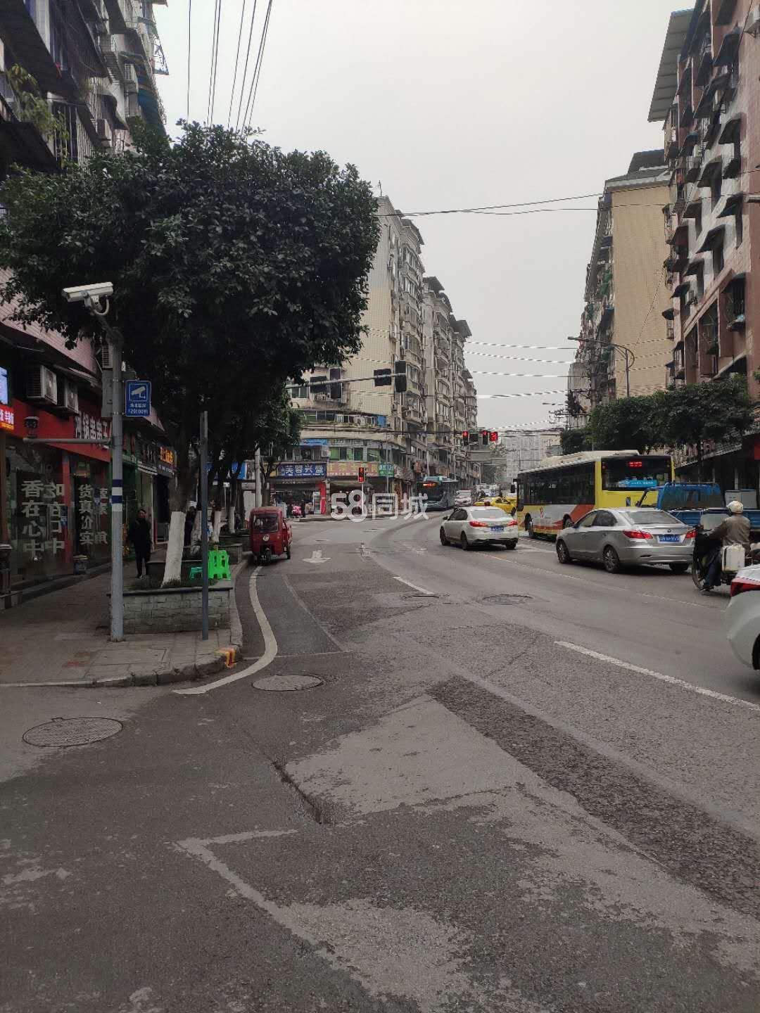 渝北三支路150恋爱还在吗