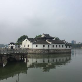 九江烟水亭鸡好漂亮几多钱