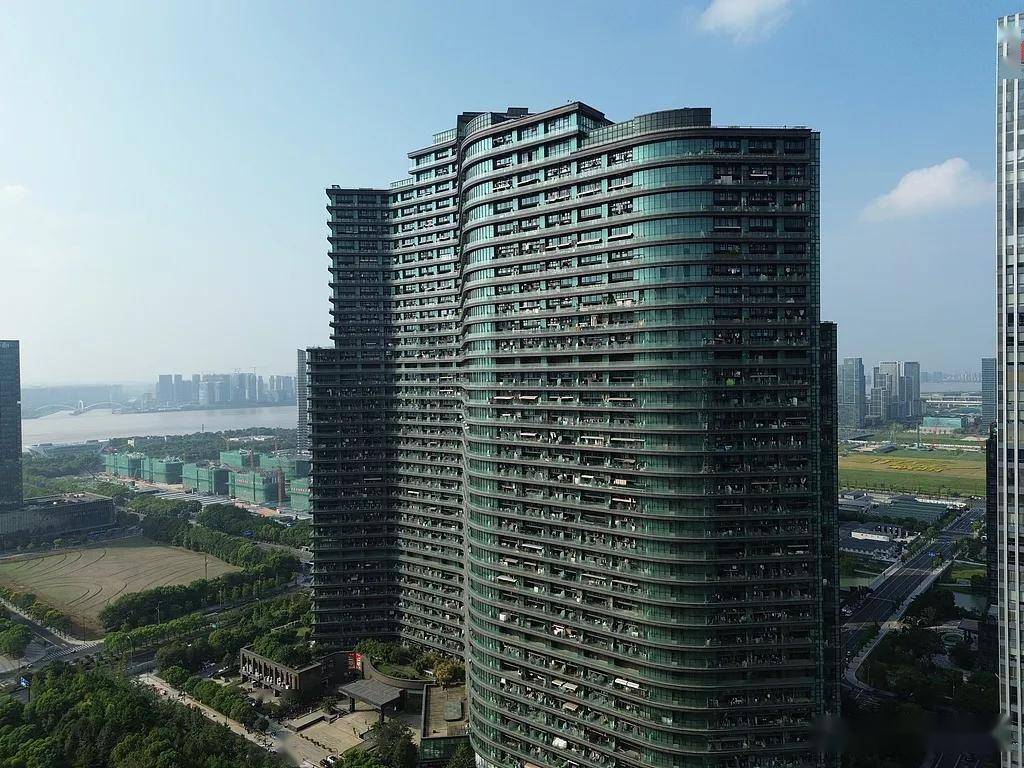 荆门丽晶国际炮楼