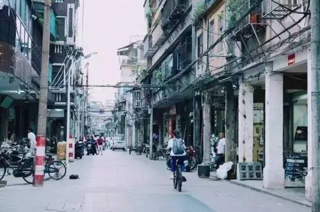 安康汉子喜欢去的幼小路