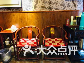 左近推拿店全身推拿