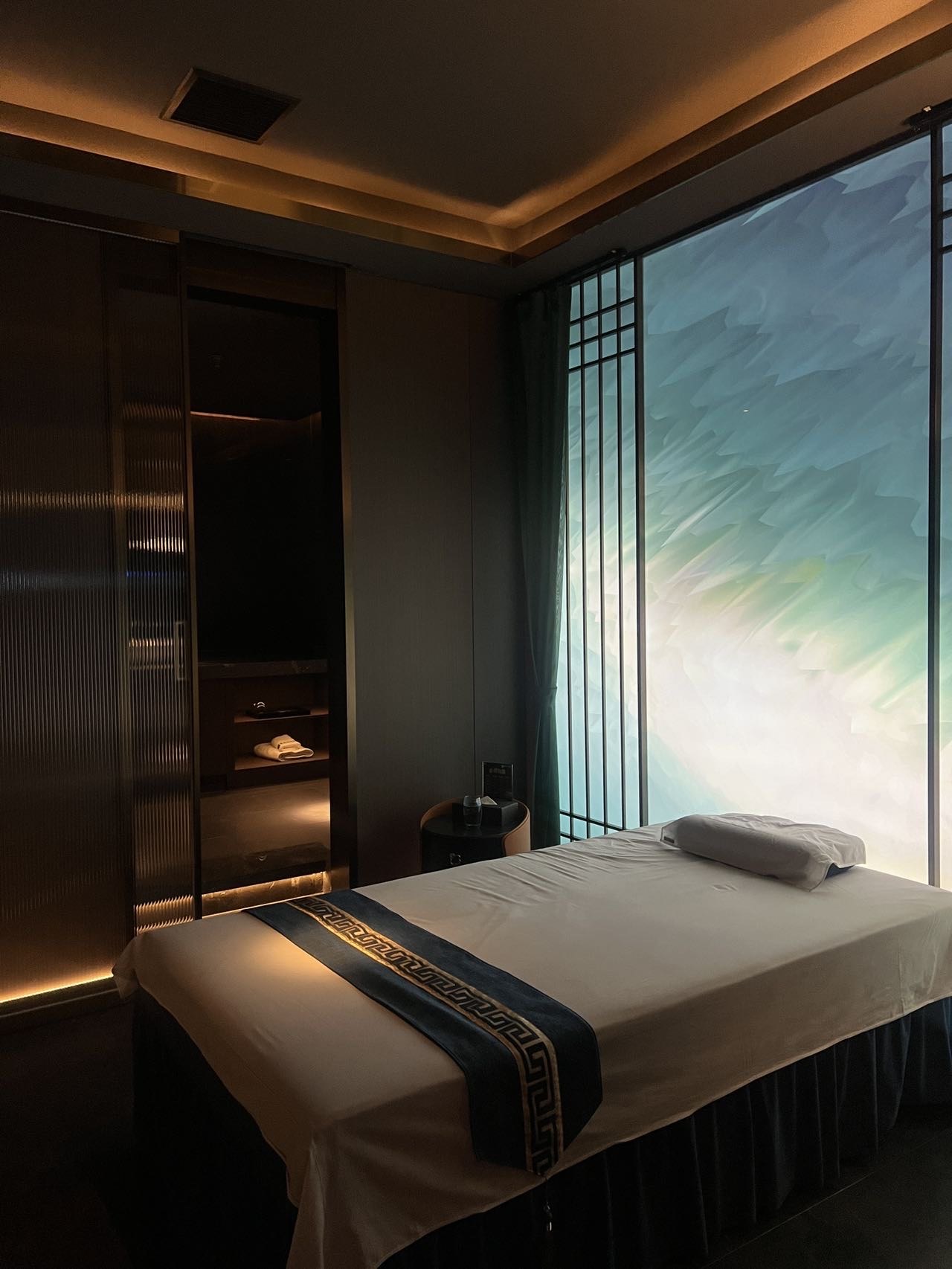 乐山有色彩的spa