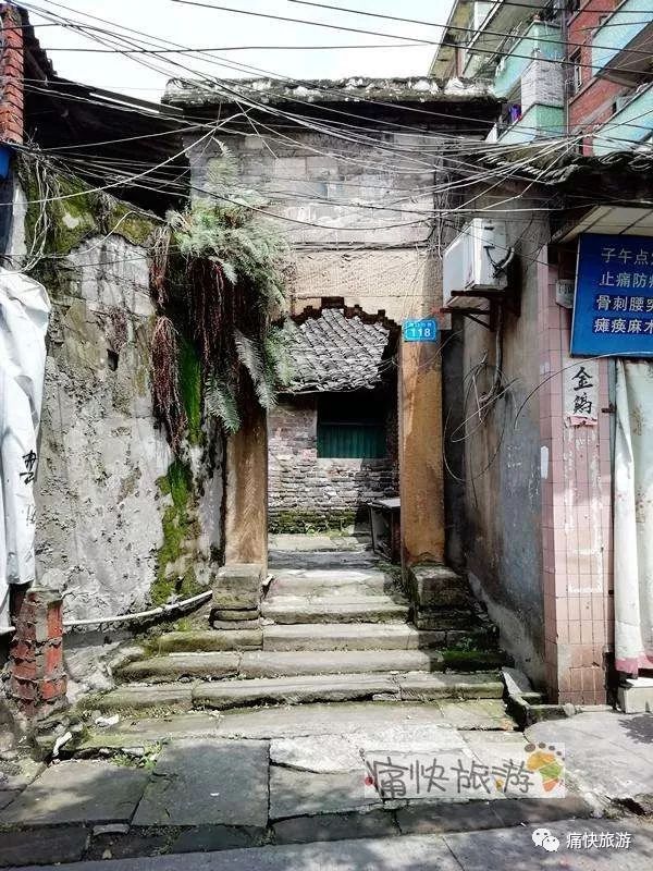 淄川窑头后街小巷子