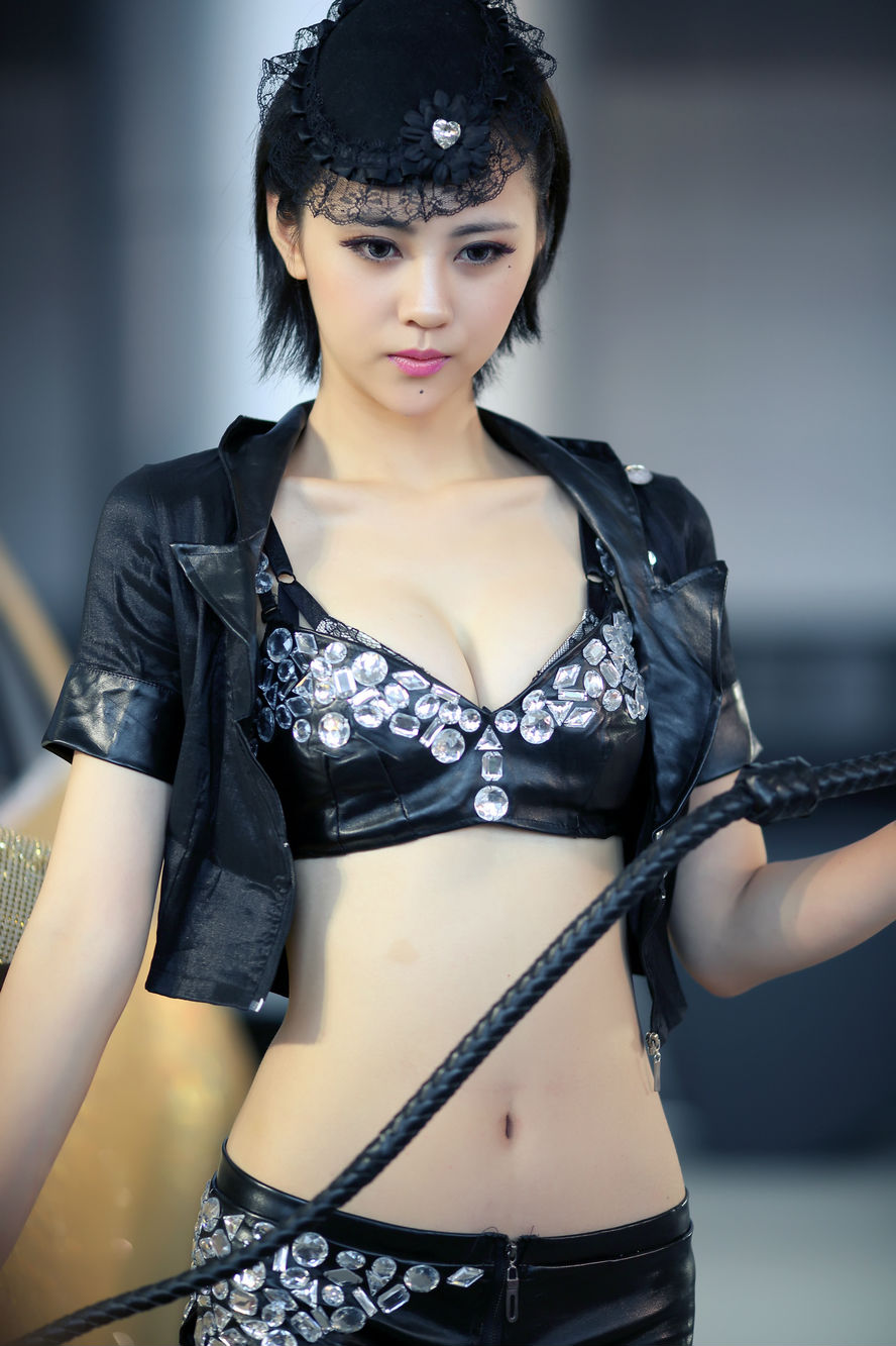 sm论坛美女