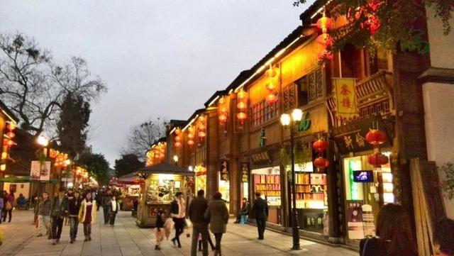 奉节推拿一条街在哪里