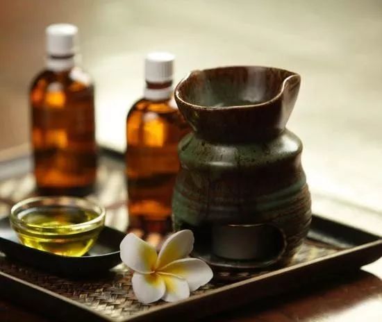 异性特殊精油推拿