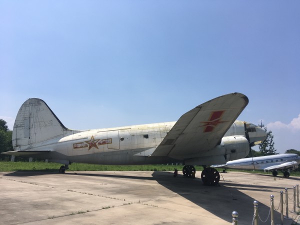 东郊到家498飞机