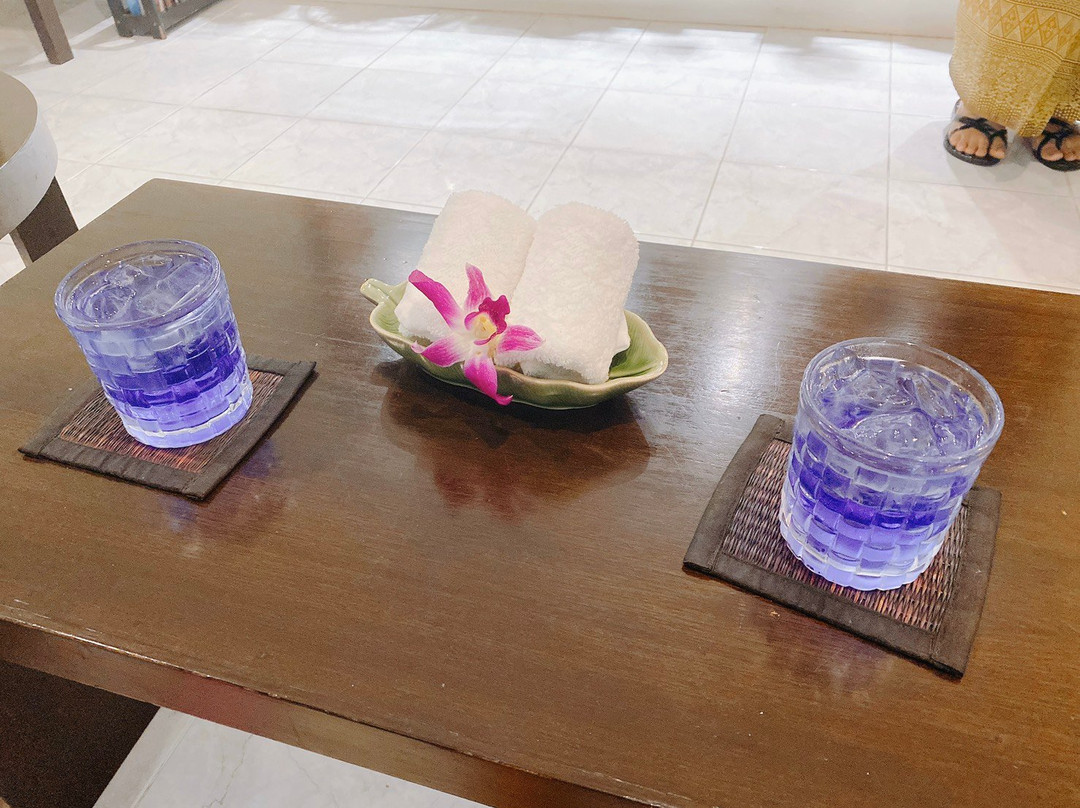 spa拿两杯水体现什么