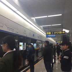 信阳红庄站街地址