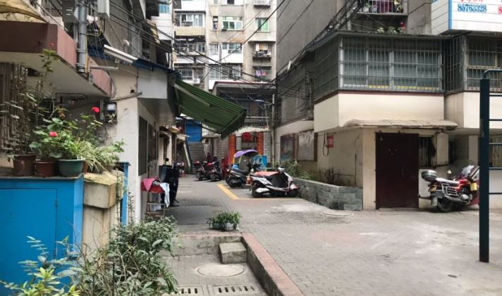贵阳黄金路150幼小路