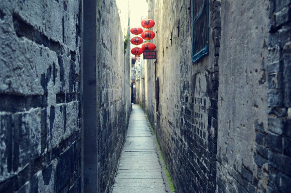 织里晚上好玩的幼小路