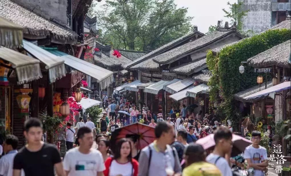 成都龙泉左近幼小路