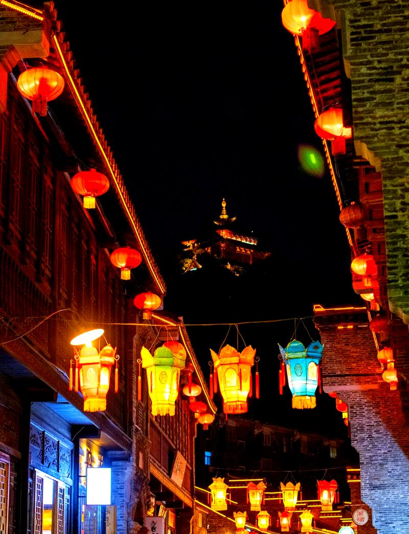 宜昌晚上去哪个小路