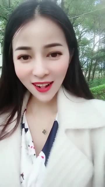 雅安妹子