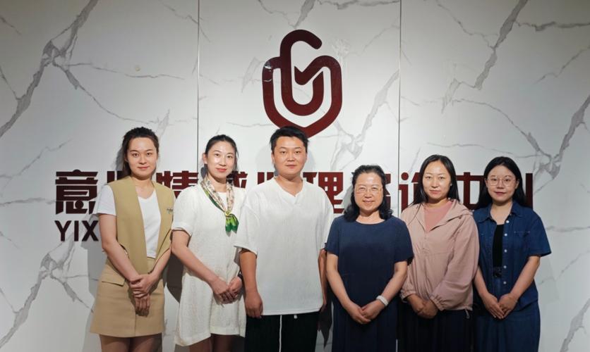 qm昭通论坛