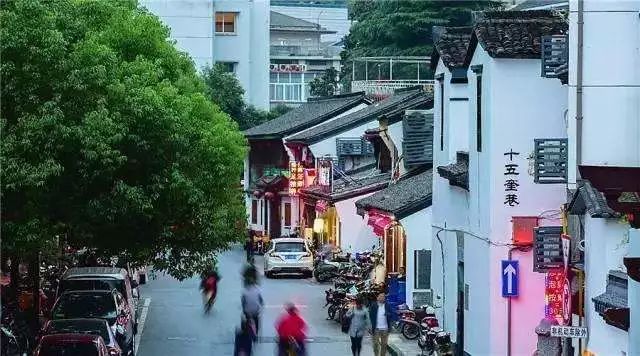 呼和浩特南茶坊小路在哪里