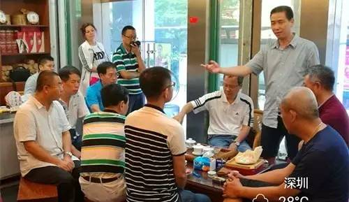 丽江喝茶三个助号