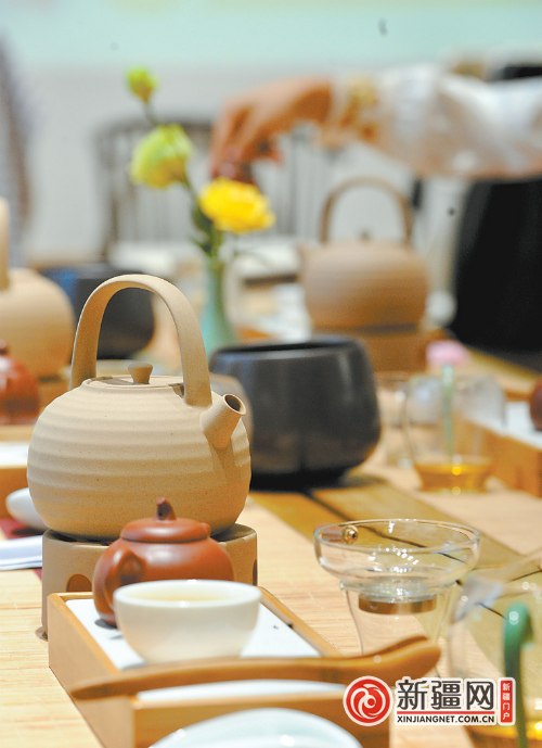 乌市品茶的