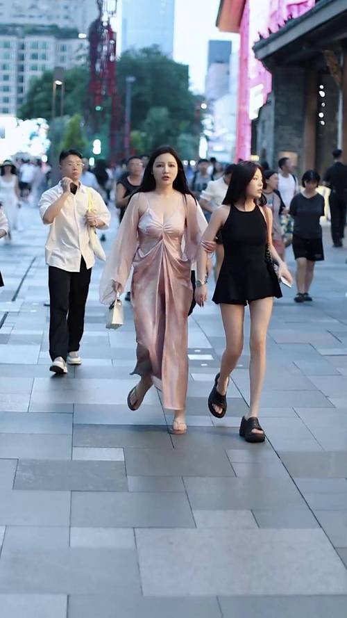 天府三街有幼姐嘛