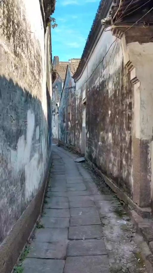 慈溪那里有站岗的巷子