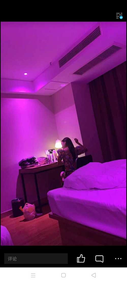 喜欢公寓里的兼职幼姐