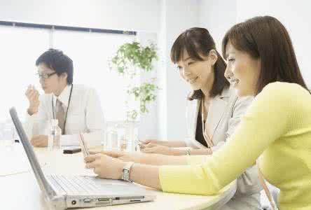若何约到大学生