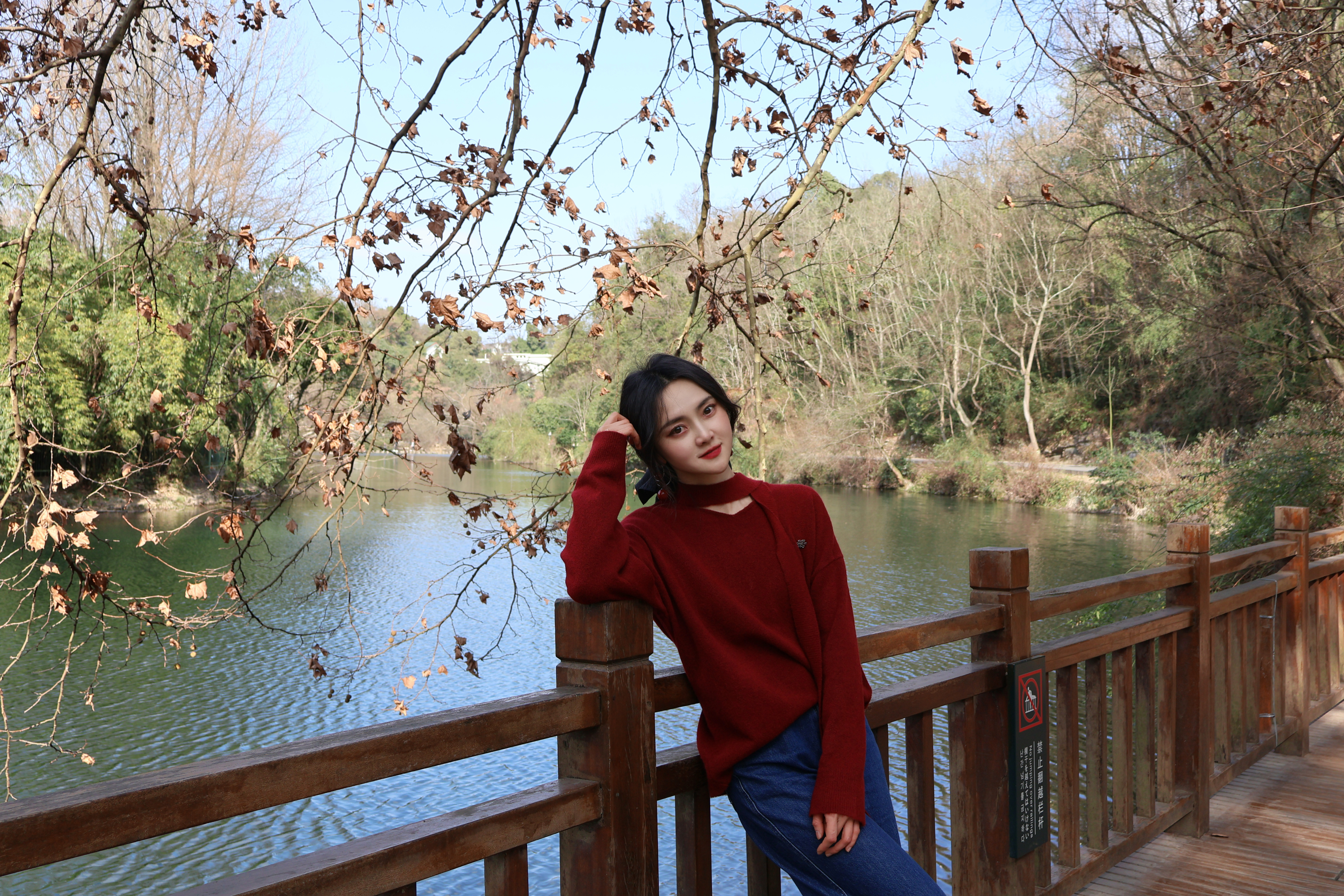 花溪大学城约美女