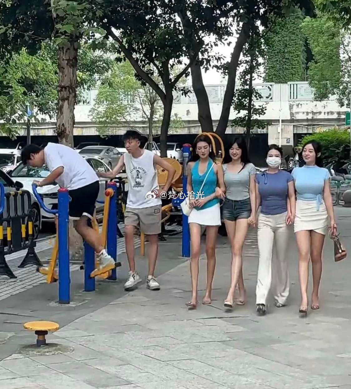 左近哪里有女人玩
