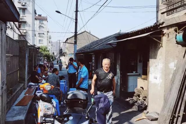 盖北镇团结村小巷子