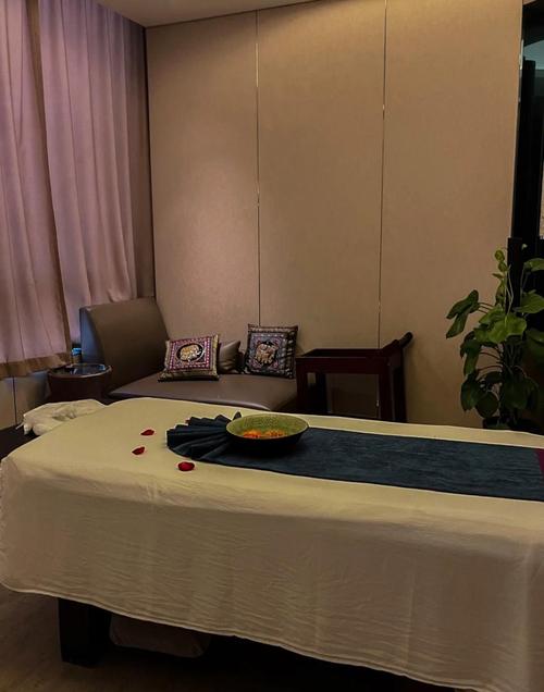 推拿店客房服务