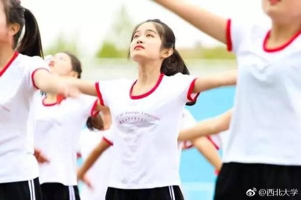 操学生妹网站