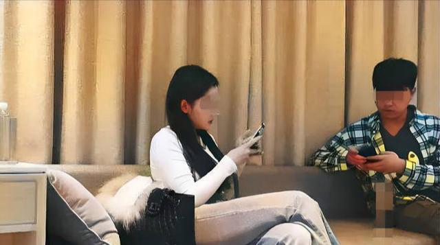 村长幼粉灯探花牛仔裤