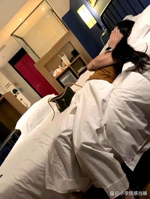 宾馆约表围女