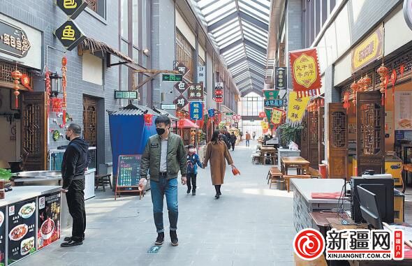 陇西步行街小路