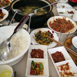 荣昌晚上耍的快餐