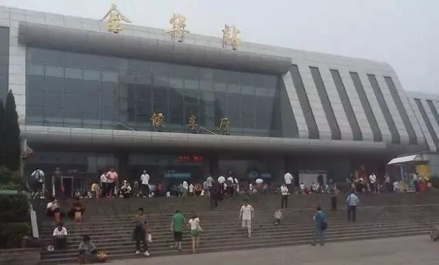 长沙火车站旁幼小路几多钱