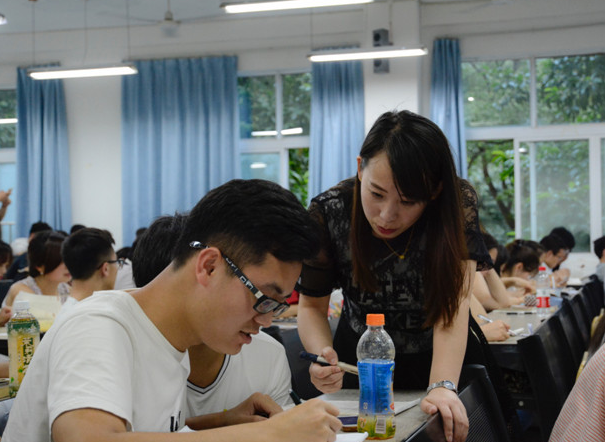 同城约学生