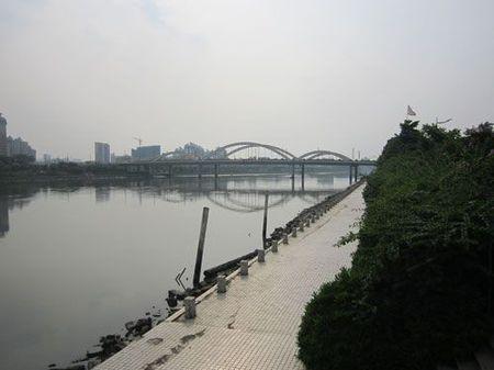 番禺市桥左近哪有95或98水汇