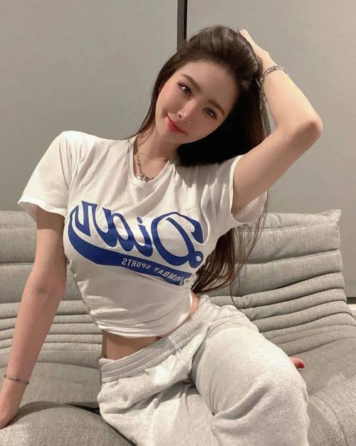 易阳上门商务女2
