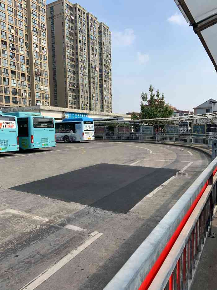 余杭临平汽车惫鼐后街女