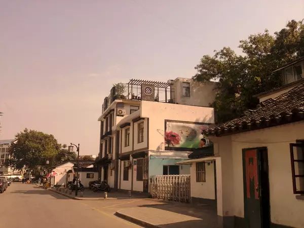 呼市南茶坊小路