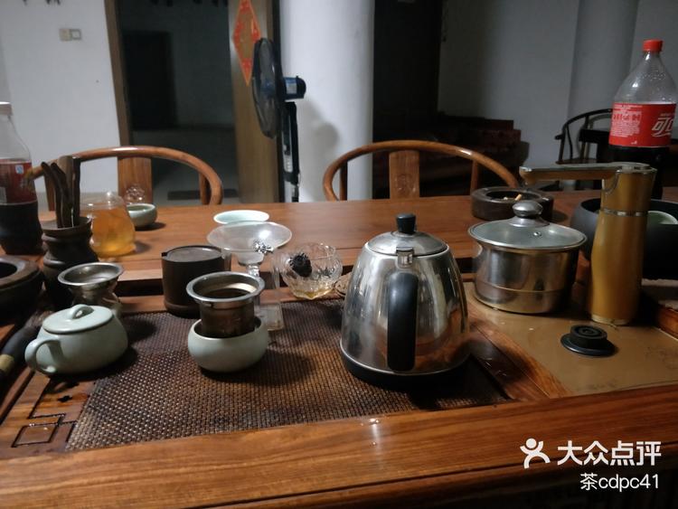 湛江品茶事情室