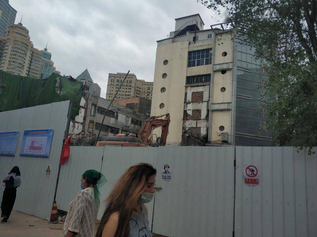 乌鲁木齐粮校后街还有吗